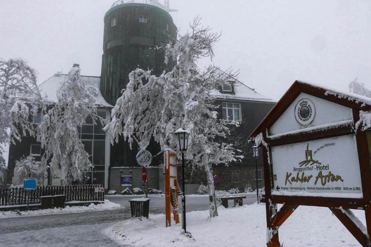 Appartement An Der Erlebniskappe Mit Fahrradkeller Winterberg Exterior foto